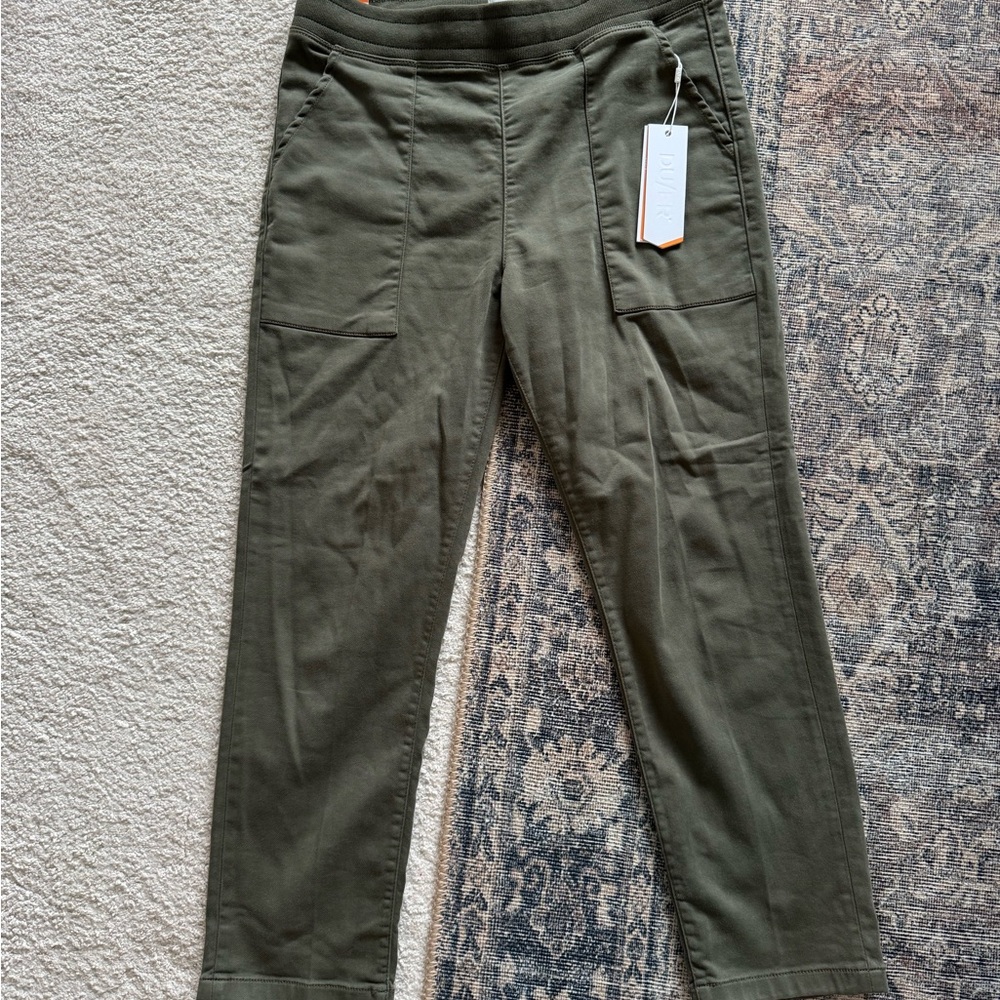 Olive Green Cropped Pants